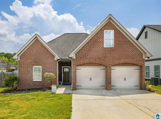 392 Shelby Farms Ln, Alabaster, AL 35007