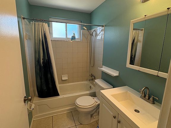 5th image of 132 14th Ave S #B