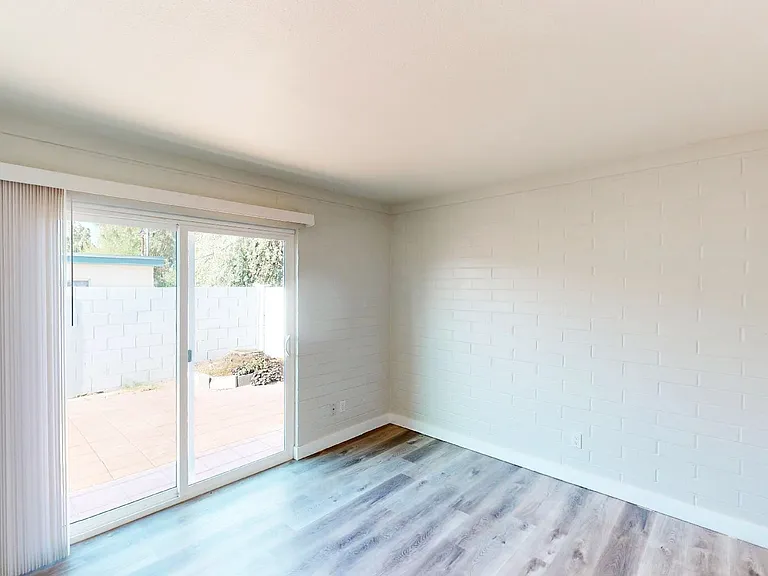 1712-1724 E Ocotillo Rd — Photo 132