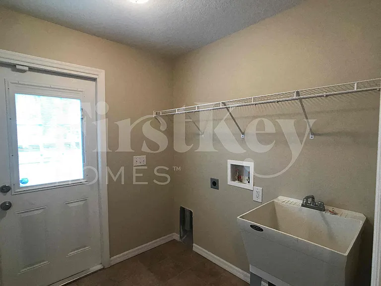 1736 W Pine St — Photo 21