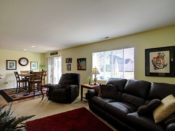 4th image of 7208 286th Pl NW