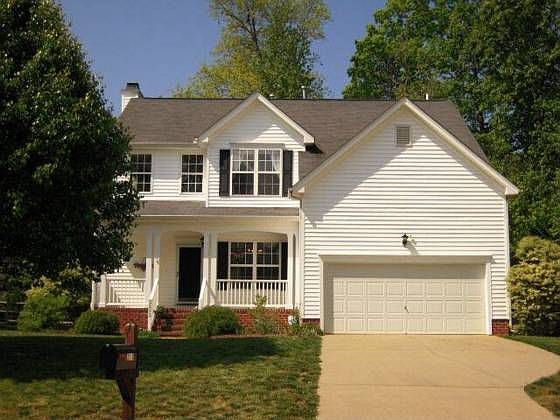 1st image of 2212 Woodbury Dr