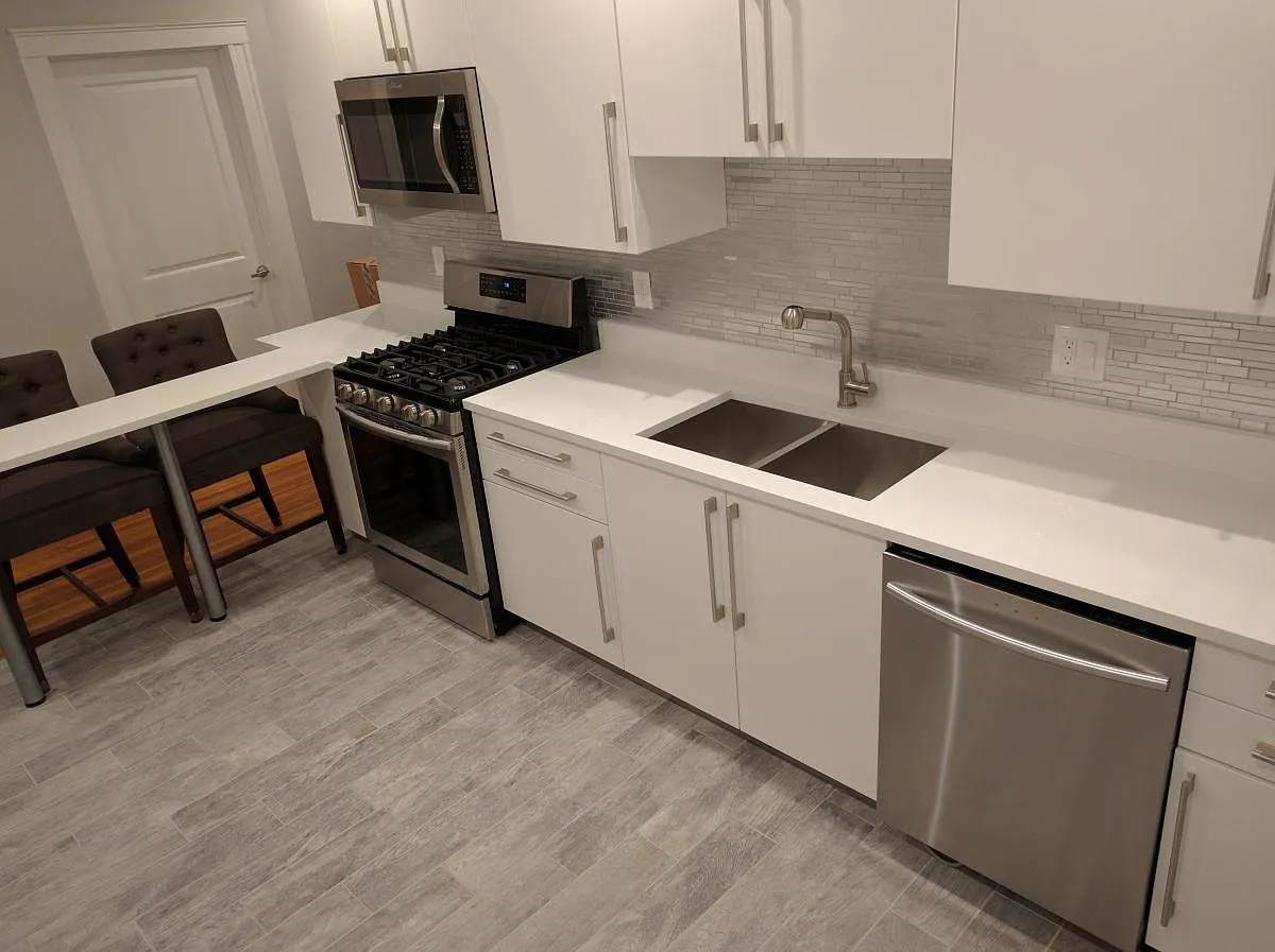 Building Photo - 9 Dexter St #2