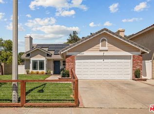 22537 Cardiff Dr, Santa Clarita, CA 91350