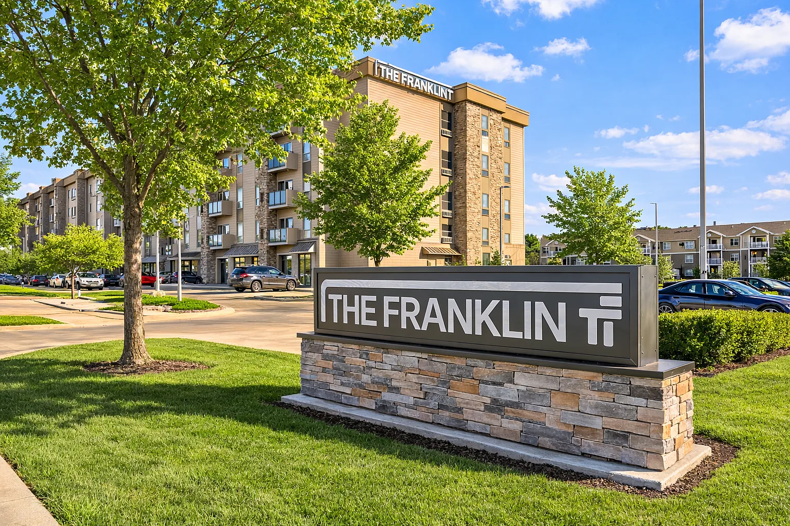 The Franklin Apartments — Photo 2