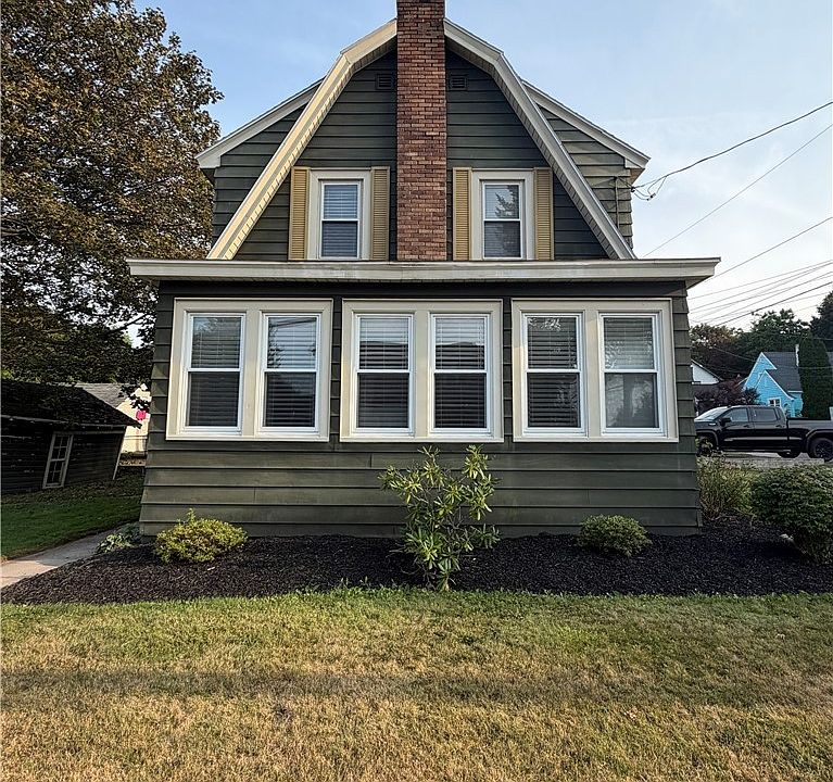 1st image of 301 Draper Ave