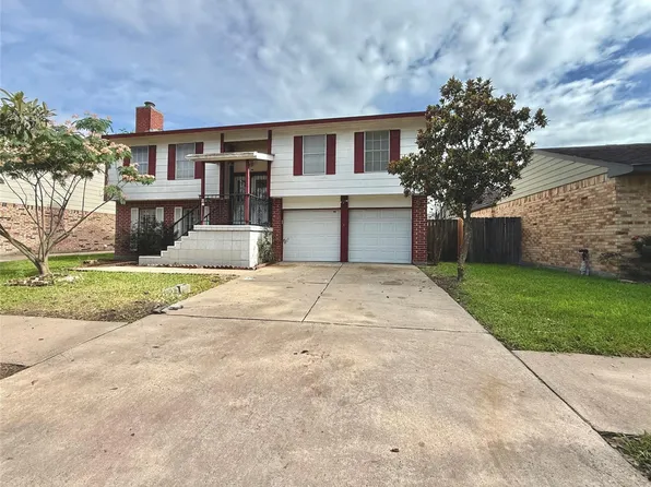 12210 Cliffgate Dr, Houston, TX 77072