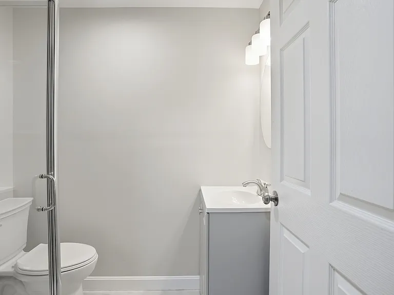 800 Douglas Ave #1 — Photo 9