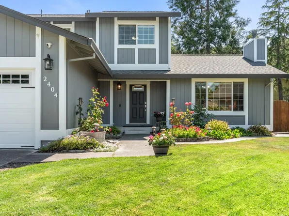 2404 Kamloops Court, Santa Rosa, CA 95405