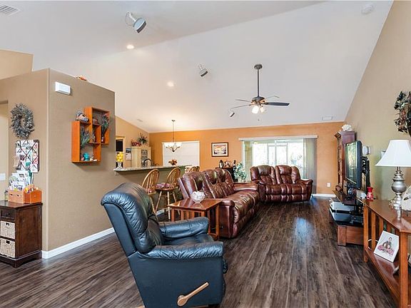 5th image of 3181 Port Charlotte Blvd