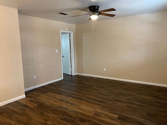 2nd image of 13491 County Road 472 #36