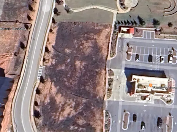 1466 Newnan Crossing Blvd E, Newnan, GA 30265