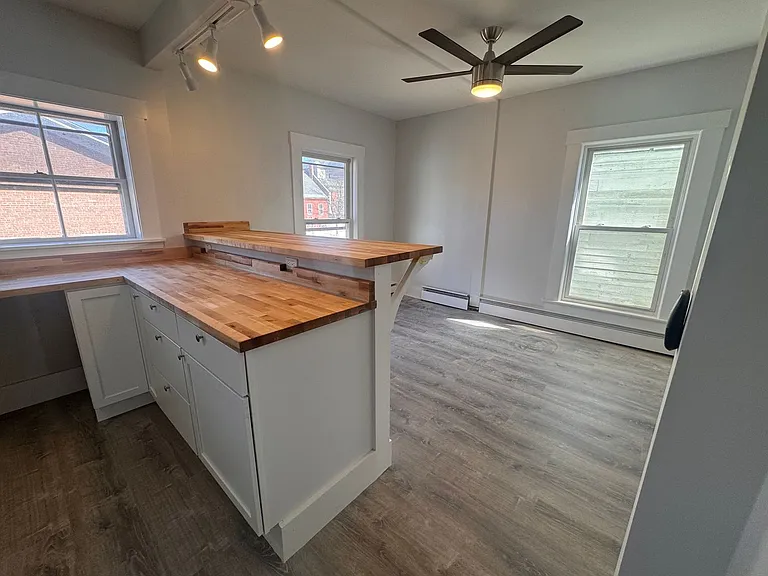16-20 State Street — Photo 6