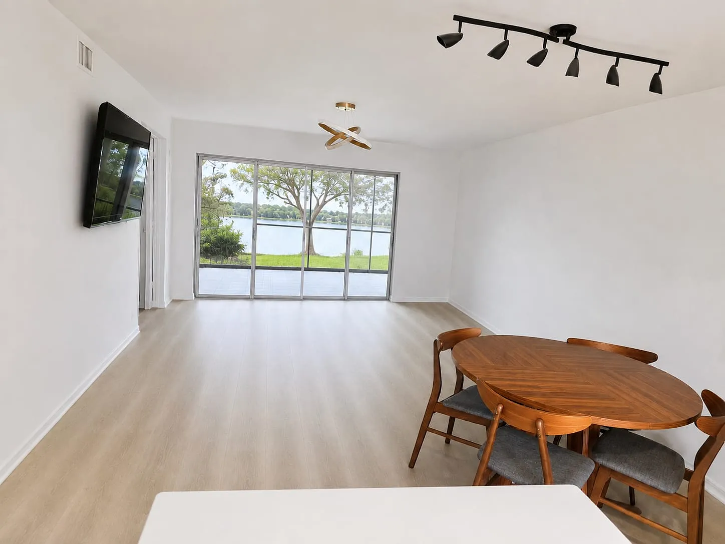 Gulf Pavillion Dr, Naples — Photo 4