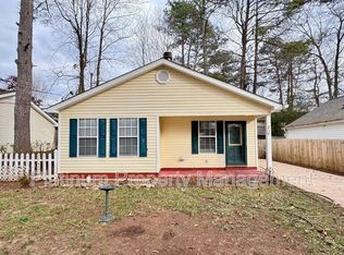 2715 Fairlane Dr, Cumming, GA 30041