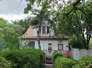 217 N Roosevelt St, Lindsborg, KS 67456