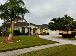1478 Vermeer Dr, Nokomis, FL 34275