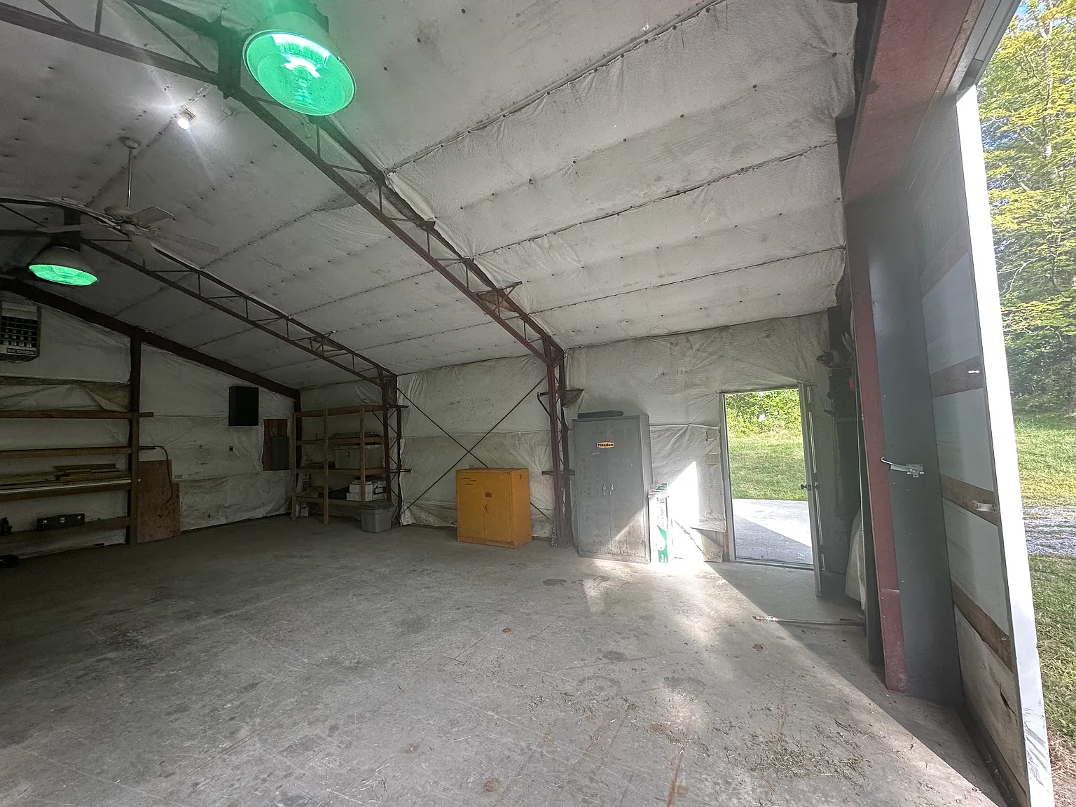 Studio, 1000 sqft, $2,000 — Photo 4