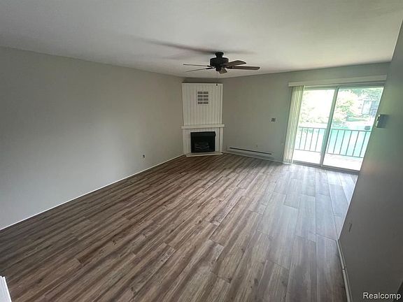 2nd image of 7602 Woodview St APT 4