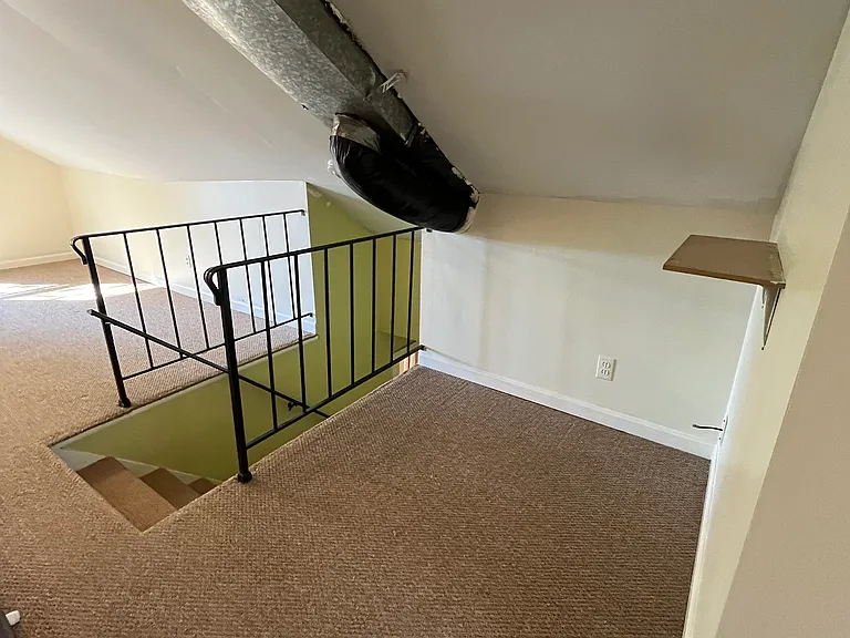 8210 Whipps Mill Rd — Photo 14
