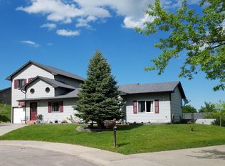 1517 Whitetail Ct, Sturgis, SD 57785