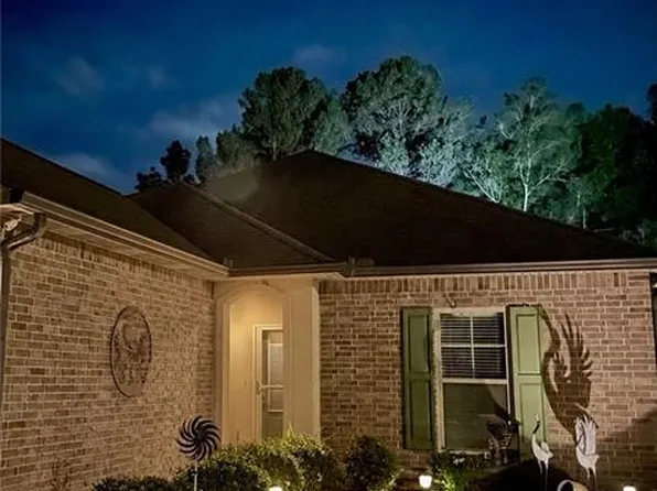 712 Branch Crossing Dr, Covington, LA 70435