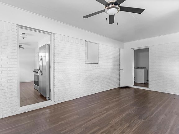 4th image of 147 9th St W