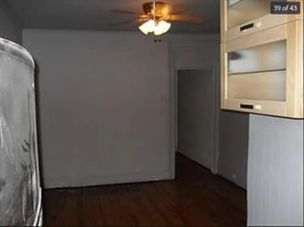 256 Withers Street image 7 of 10