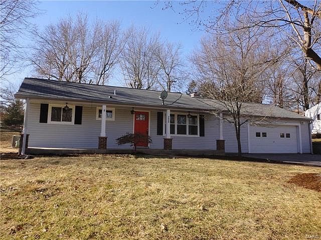 1st image of 224 Hillsdale Dr