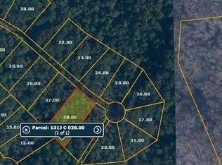 28 Locust Cv, Holladay, TN 38341