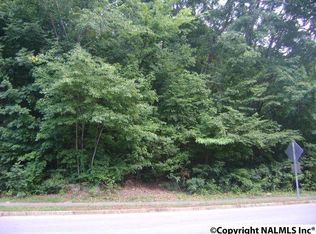 2408 Oakwood Ave NE, Huntsville, AL 35811