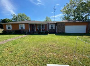 632 Poplar Log Rd, Hamilton, AL 35570