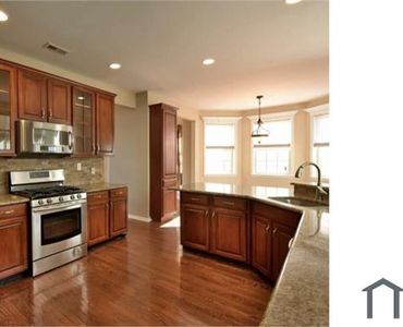93 S 12th St FLOOR 1, Newark, NJ, 07107