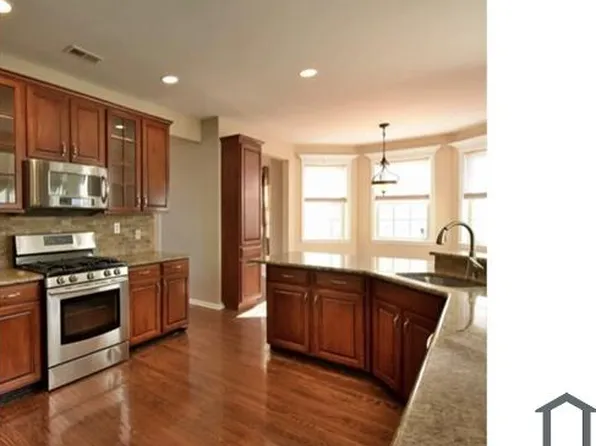 93 S 12th St Floor 1, Newark, NJ 07107