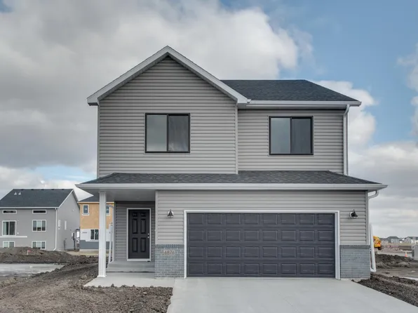 6876 Belding Dr S, Fargo, ND 58104