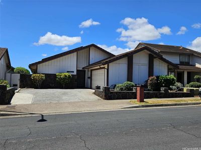 94-775 Meahale St, Waipahu, HI, 96797