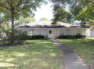 9730 Kindletree Dr, Houston, TX 77040