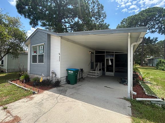 2nd image of 2455 Merrman Dr