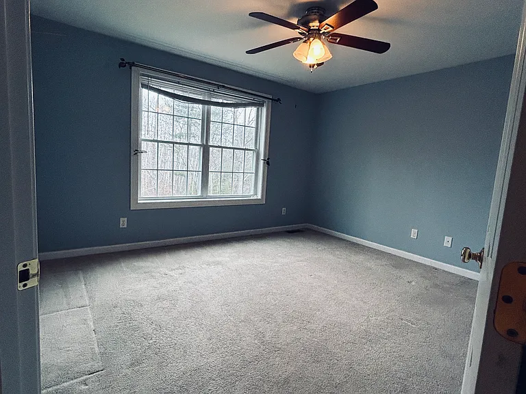 Guest bedroom 1