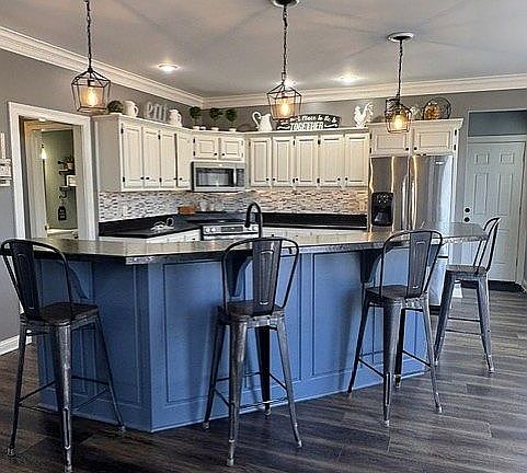 5th image of 3166 Graceland Ct