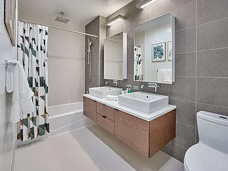 Rented by The Marketing Directors (Arias)