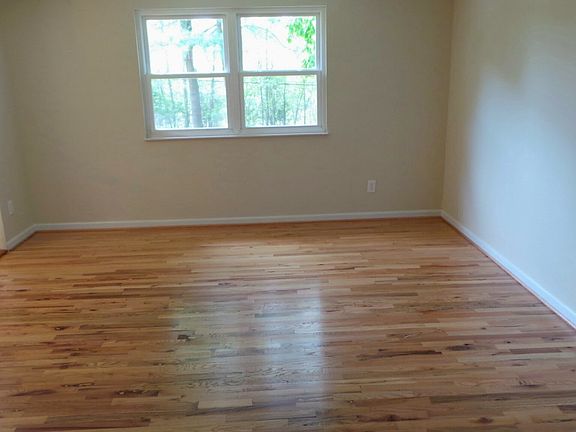 4th image of 10422 Catharpin Road
