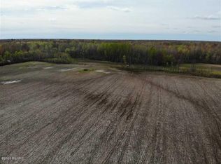 2792 Pinconning Rd, Rhodes, MI 48652