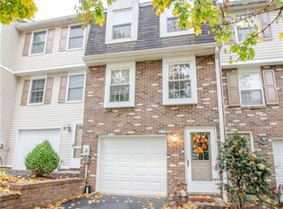 118 Saxonwald Ln, Pittsburgh, PA 15234