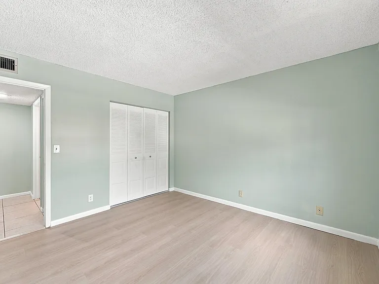 950 NW 80th Ave #204 — Photo 23