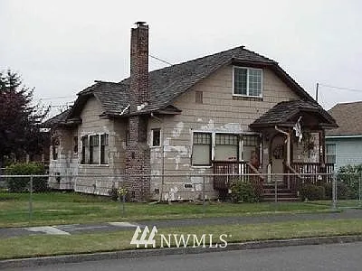 418 E Street photo 1