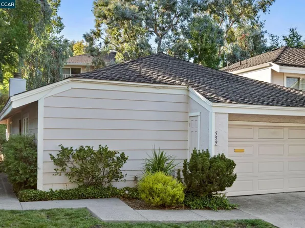 559 Matterhorn Dr, Walnut Creek, CA 94598