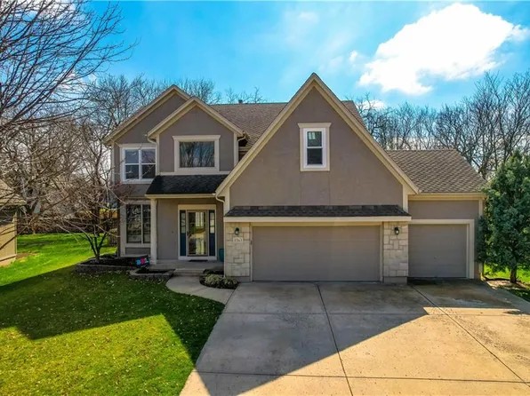 15163 W 146th Cir, Olathe, KS 66062
