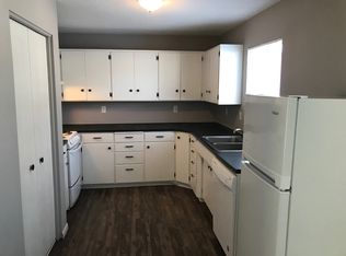 607 N 5th St APT 4, Bismarck, ND 58501