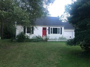 15885 Ridgewood Dr, Middlefield, OH 44062